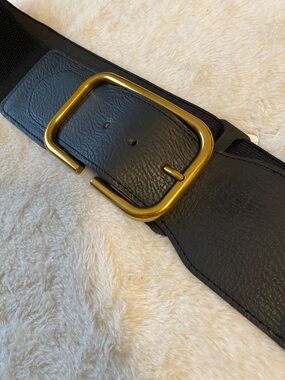 Cato’s NEW Black Stretchy Belt With Chunky Buckle M/L